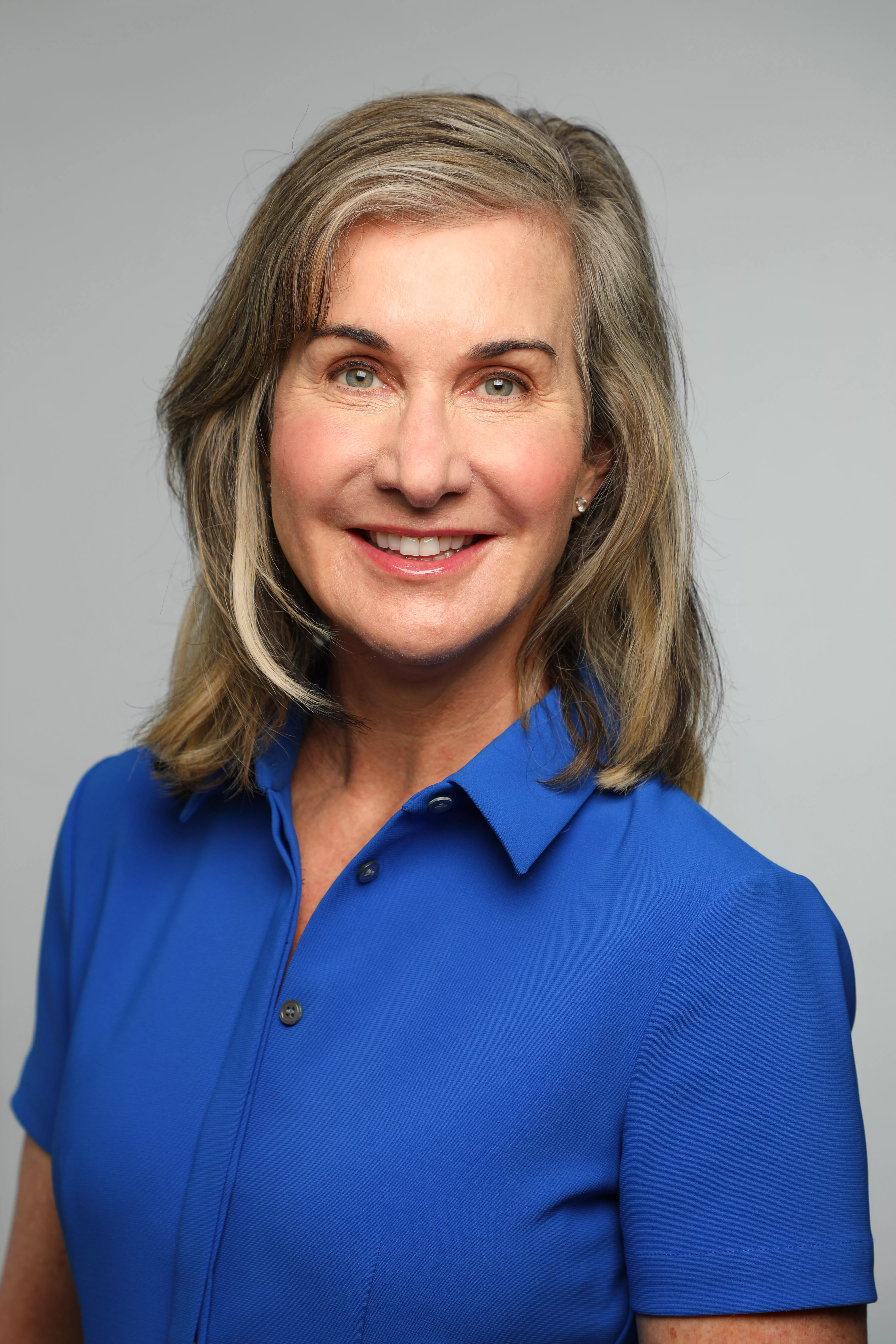 Lynde OBrien headshot